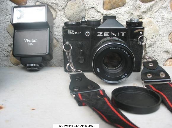 vand aparat foto si camera video de colectie - Vand camera video Abpopa si aparat foto Zenit de - Altele